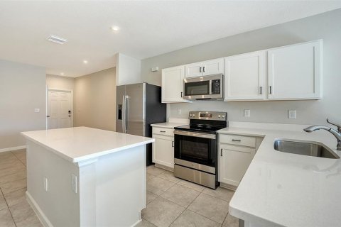 Townhouse in Bradenton, Florida 3 bedrooms, 132.94 sq.m. № 2155934 - photo 10