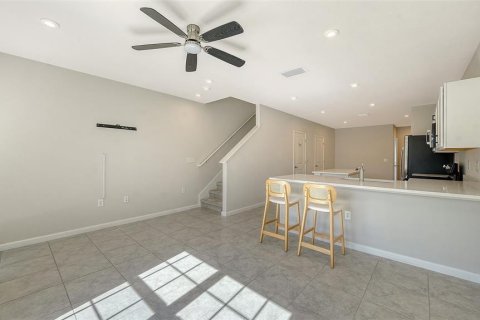 Townhouse in Bradenton, Florida 3 bedrooms, 132.94 sq.m. № 2155934 - photo 18