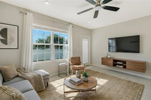 Townhouse in Bradenton, Florida 3 bedrooms, 132.94 sq.m. № 2155934 - photo 21