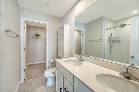 Townhouse in Bradenton, Florida 3 bedrooms, 132.94 sq.m. № 2155934 - photo 29