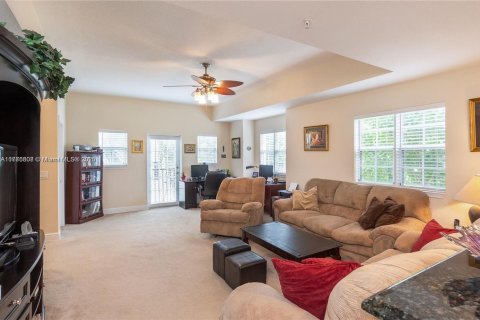 Touwnhouse à vendre à Pompano Beach, Floride: 3 chambres, 184.69 m2 № 1623320 - photo 9