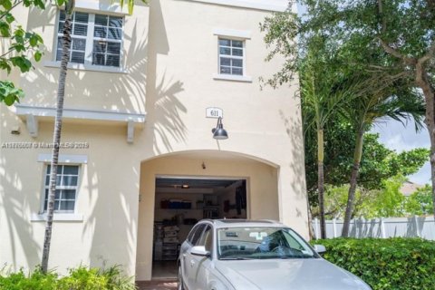 Touwnhouse à vendre à Pompano Beach, Floride: 3 chambres, 184.69 m2 № 1623320 - photo 15