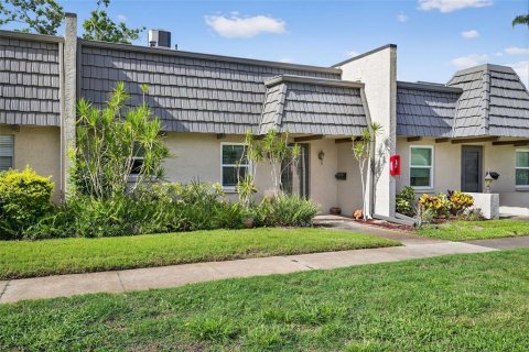 Condominio en venta en Seminole, Florida, 1 dormitorio, 72.84 m2 № 1816823 - foto 2