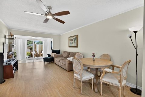 Condominio en venta en Seminole, Florida, 1 dormitorio, 72.84 m2 № 1816823 - foto 6
