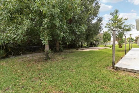 Villa ou maison à vendre à Port St. Lucie, Floride: 3 chambres, 110.74 m2 № 2346037 - photo 29