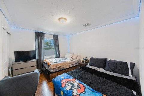 Casa en venta en Tampa, Florida, 6 dormitorios, 148.27 m2 № 2144827 - foto 22