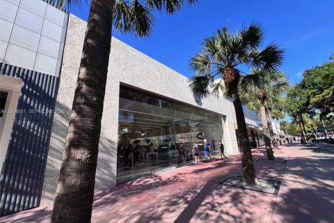 Condominio en venta en Miami Beach, Florida, 1 dormitorio, 67.82 m2 № 2081875 - foto 7