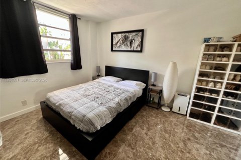 Condominio en venta en Miami Beach, Florida, 1 dormitorio, 67.82 m2 № 2081875 - foto 22