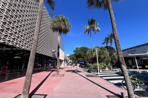 Condominio en venta en Miami Beach, Florida, 1 dormitorio, 67.82 m2 № 2081875 - foto 29