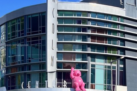 Condominio en venta en Miami Beach, Florida, 1 dormitorio, 67.82 m2 № 2081875 - foto 1
