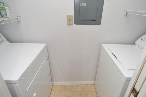 Copropriété à louer à Saint Petersburg, Floride: 2 chambres, 95.5 m2 № 1219729 - photo 9