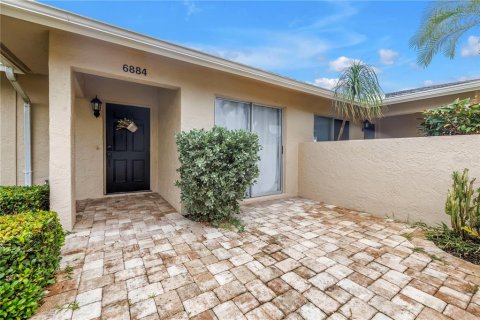 Condominio en venta en Sarasota, Florida, 2 dormitorios, 103.86 m2 № 1837774 - foto 1