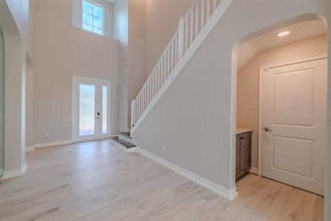 Villa ou maison à vendre à Wesley Chapel, Floride: 5 chambres, 391.86 m2 № 2411412 - photo 6