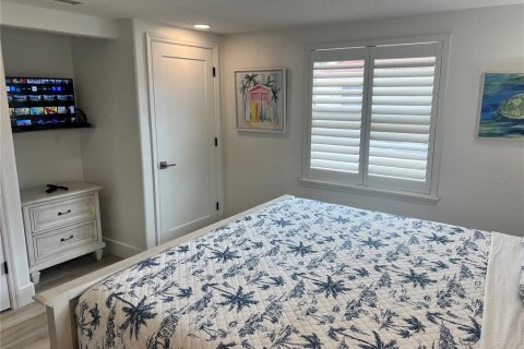 Villa ou maison à louer à Sarasota, Floride: 2 chambres, 110.55 m2 № 2108710 - photo 14