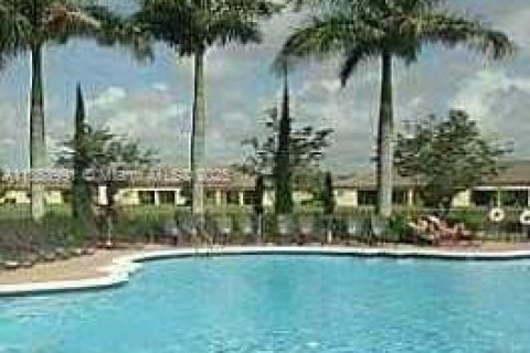 Condominio en alquiler en Homestead, Florida, 3 dormitorios, 98.66 m2 № 2054191 - foto 4