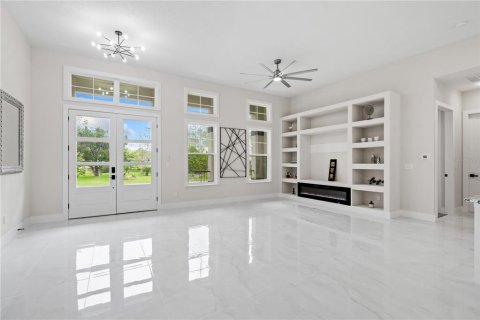 House in Palm Coast, Florida 4 bedrooms, 201.6 sq.m. № 1907706 - photo 4
