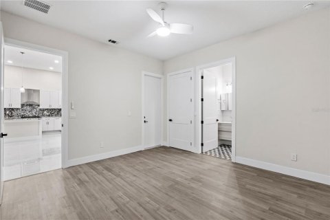 House in Palm Coast, Florida 4 bedrooms, 201.6 sq.m. № 1907706 - photo 29
