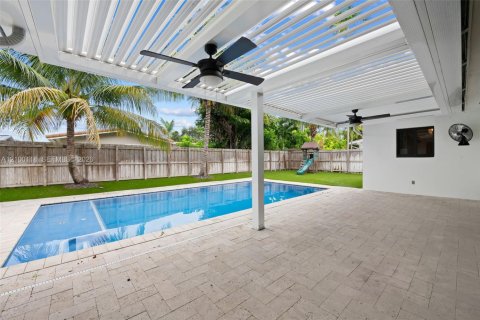 Villa ou maison à vendre à Fort Lauderdale, Floride: 4 chambres, 154.31 m2 № 2402382 - photo 8