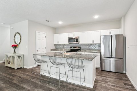 House in Riverview, Florida 4 bedrooms, 213.77 sq.m. № 1844527 - photo 11