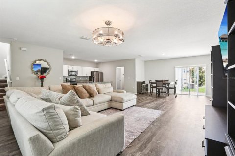 House in Riverview, Florida 4 bedrooms, 213.77 sq.m. № 1844527 - photo 6