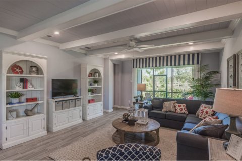 Casa en venta en St. Johns, Florida, 3 dormitorios, 197 m2 № 62495 - foto 1