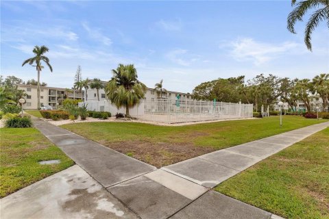 Condominio en alquiler en Bradenton, Florida, 1 dormitorio, 53.51 m2 № 1915030 - foto 20