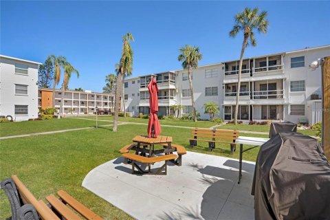 Condominio en alquiler en Bradenton, Florida, 1 dormitorio, 53.51 m2 № 1915030 - foto 26
