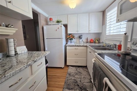 Condominio en alquiler en Bradenton, Florida, 1 dormitorio, 53.51 m2 № 1915030 - foto 6