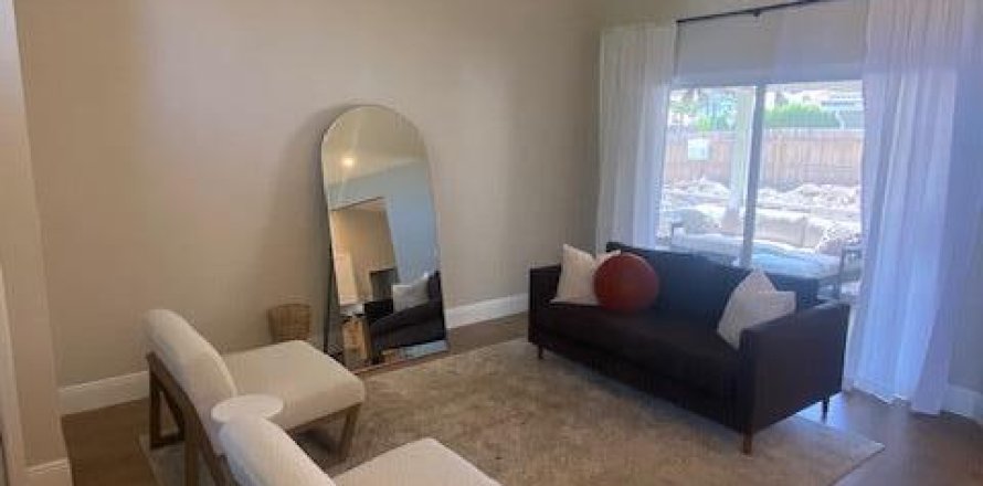 House in Wellington, Florida 3 bedrooms, 154.4 sq.m. № 736569