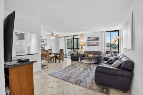 Copropriété à louer à Boca Raton, Floride: 2 chambres, 130.06 m2 № 2280832 - photo 7