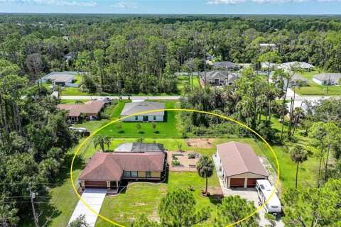 Casa en venta en North Port, Florida, 3 dormitorios, 111.02 m2 № 1919431 - foto 1