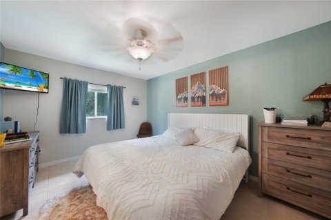 Casa en venta en North Port, Florida, 3 dormitorios, 111.02 m2 № 1919431 - foto 14