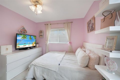 Casa en venta en North Port, Florida, 3 dormitorios, 111.02 m2 № 1919431 - foto 20