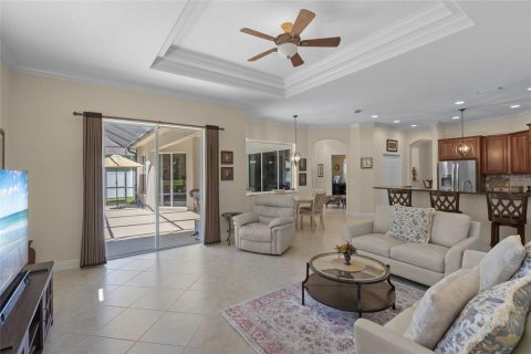 House in Bradenton, Florida 3 bedrooms, 248.7 sq.m. № 1631337 - photo 14