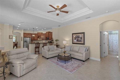 House in Bradenton, Florida 3 bedrooms, 248.7 sq.m. № 1631337 - photo 15