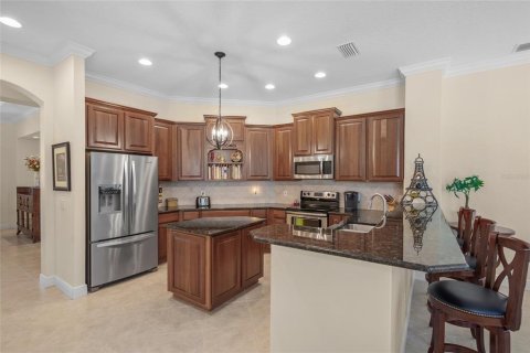 House in Bradenton, Florida 3 bedrooms, 248.7 sq.m. № 1631337 - photo 10