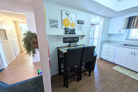 Condo in Bradenton, Florida, 2 bedrooms  № 2142336 - photo 3