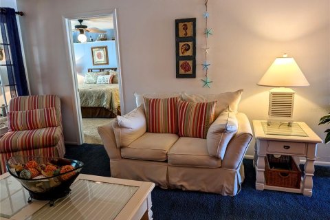 Condo in Bradenton, Florida, 2 bedrooms  № 2142336 - photo 8
