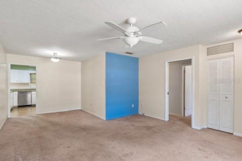 Casa en venta en Gainesville, Florida, 3 dormitorios, 117.71 m2 № 2231887 - foto 9