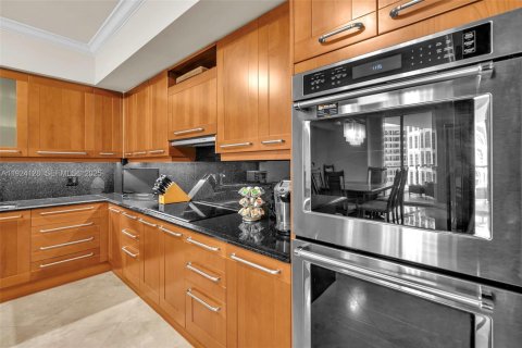 Купить кондоминиум в Форт-Лодердейл, Флорида 2 спальни, 197.79м2, № 1982528 - фото 6