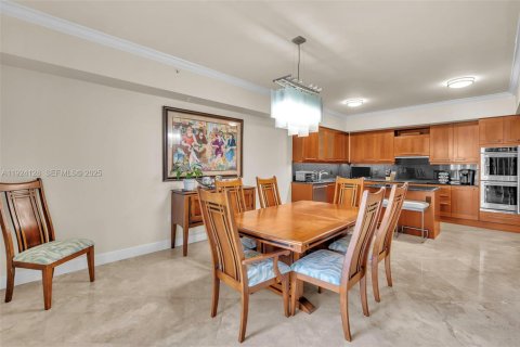 Купить кондоминиум в Форт-Лодердейл, Флорида 2 спальни, 197.79м2, № 1982528 - фото 13