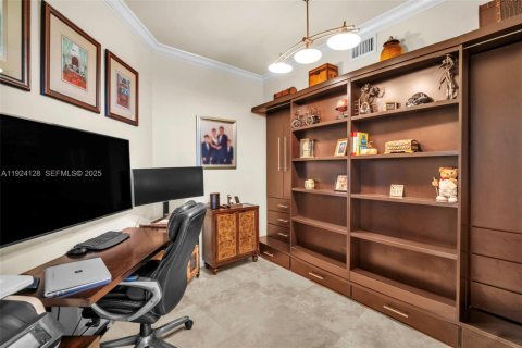 Купить кондоминиум в Форт-Лодердейл, Флорида 2 спальни, 197.79м2, № 1982528 - фото 23