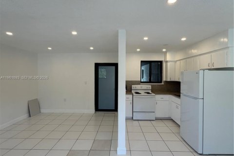 Villa ou maison à North Miami Beach, Floride 1 chambre, 81.75 m2 № 2080869