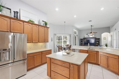 Villa ou maison à vendre à Kissimmee, Floride: 4 chambres, 254.65 m2 № 2403230 - photo 12