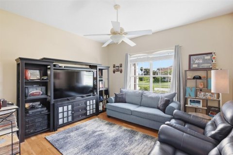 Villa ou maison à vendre à Kissimmee, Floride: 4 chambres, 254.65 m2 № 2403230 - photo 30