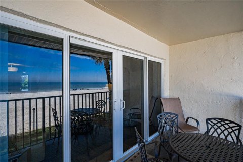 Copropriété à vendre à Indian Rocks Beach, Floride: 2 chambres, 101.26 m2 № 2201576 - photo 10