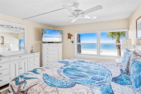 Copropriété à vendre à Indian Rocks Beach, Floride: 2 chambres, 101.26 m2 № 2201576 - photo 24