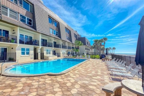 Copropriété à vendre à Indian Rocks Beach, Floride: 2 chambres, 101.26 m2 № 2201576 - photo 4