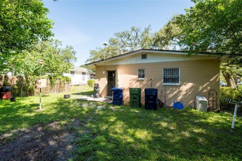 Immobilier commercial à vendre à Tampa, Floride: 4 chambres, 106.28 m2 № 1917895 - photo 21