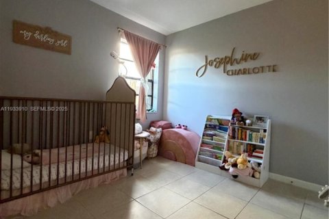 Adosado en venta en Miami, Florida, 2 dormitorios, 100.71 m2 № 1992182 - foto 22